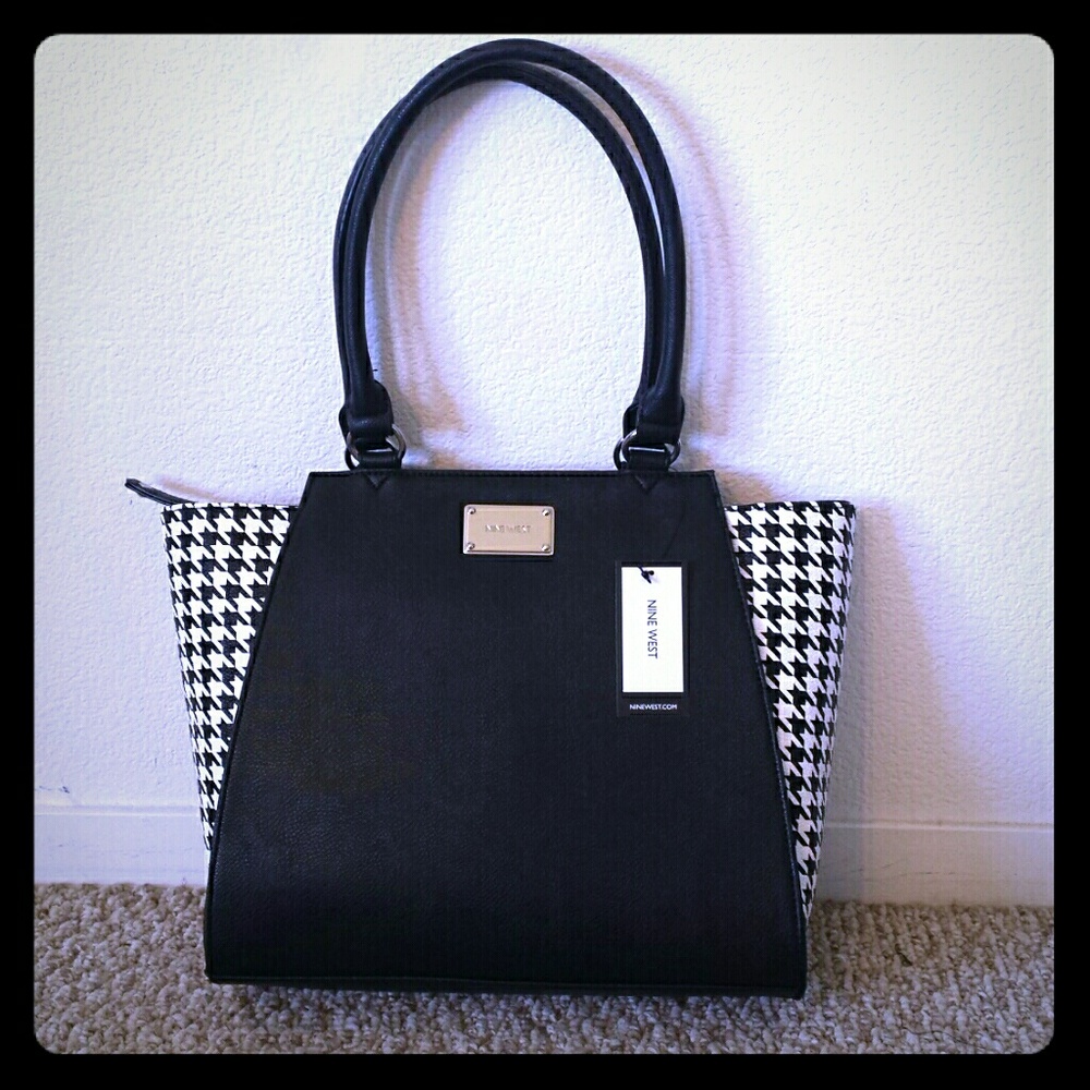 🎉 NWT🎉 Nine West Side Stripe Shoulder Bag